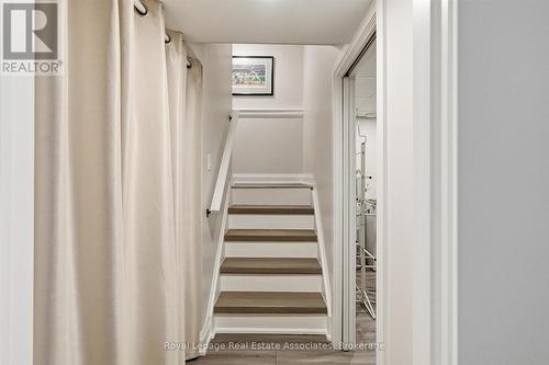 489 Timber Lane, Burlington, ON - Indoor Photo Showing Other Room