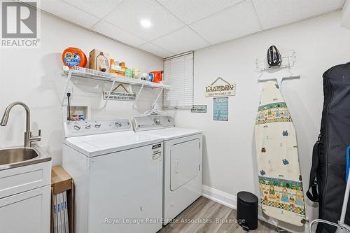 489 Timber Lane, Burlington, ON - Indoor Photo Showing Laundry Room