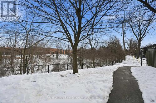 489 Timber Lane, Burlington, ON - Outdoor