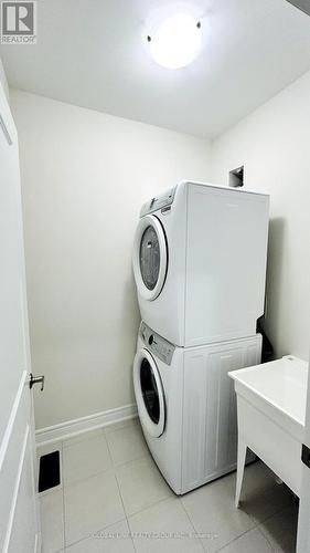 2959 Gatestone Path, Pickering, ON - Indoor Photo Showing Laundry Room