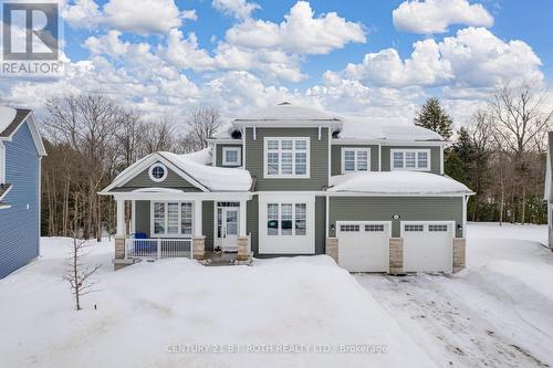 22 DYER CRESCENT  Bracebridge, ON P1L 0N4