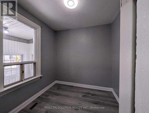 266 Beach Road, Hamilton, ON - Indoor Photo Showing Other Room