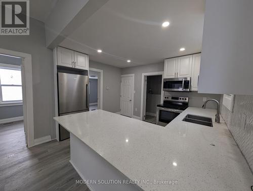 266 Beach Road, Hamilton, ON - Indoor Photo Showing Kitchen With Double Sink