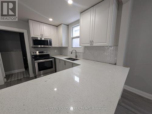266 Beach Road, Hamilton, ON - Indoor Photo Showing Kitchen With Stainless Steel Kitchen With Double Sink