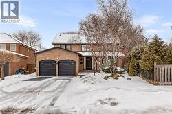1324 BIRCHCLIFF Drive  Oakville, ON L6M 2A4