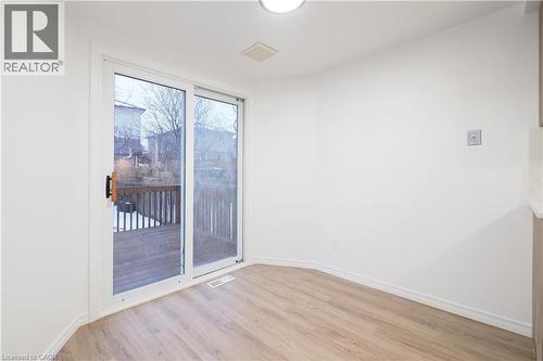 433 Exmoor Street, Waterloo, ON - Indoor Photo Showing Other Room