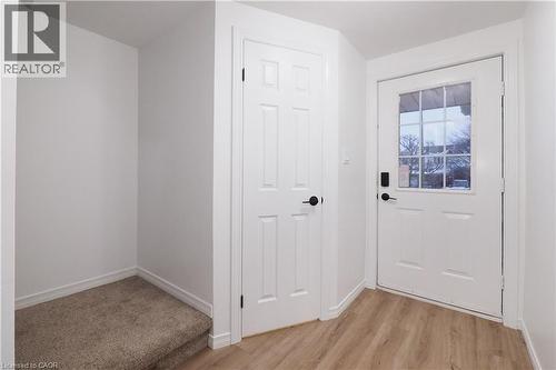 433 Exmoor Street, Waterloo, ON - Indoor Photo Showing Other Room
