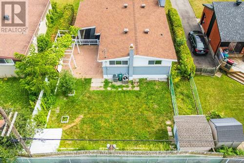 1035 Connery Avenue, Ottawa, ON - Outdoor