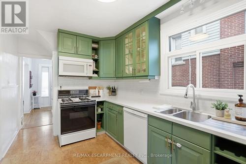 181 Grosvenor Avenue S, Hamilton, ON - Indoor Photo Showing Kitchen With Double Sink