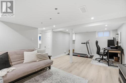 181 Grosvenor Avenue S, Hamilton, ON - Indoor