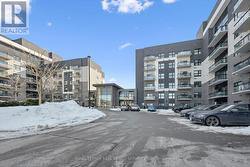621 - 102 GROVEWOOD COMMON  Oakville, ON L6H 0X2