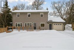 32 ANDREW STREET  Clarington, ON L1B 1J3