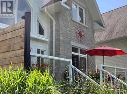 3000+ sq. ft. of Tastefully Finished Living Space - 