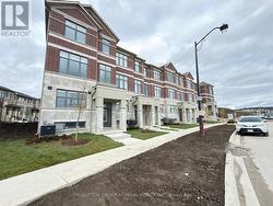 72 LUNAY DRIVE  Richmond Hill, ON L4S 0P2