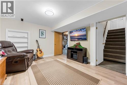 77 Lawfield Drive, Hamilton, ON - Indoor