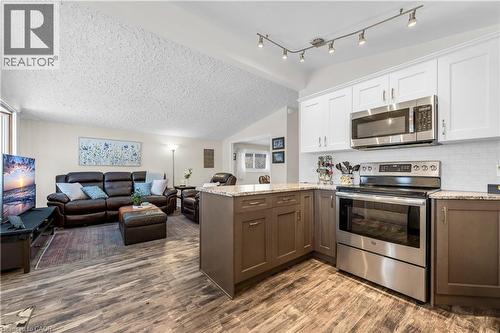 77 Lawfield Drive, Hamilton, ON - Indoor Photo Showing Kitchen With Stainless Steel Kitchen