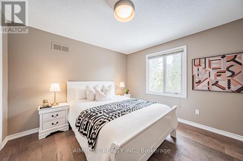 30 Ritter Crescent E, Markham, ON - Indoor Photo Showing Bedroom