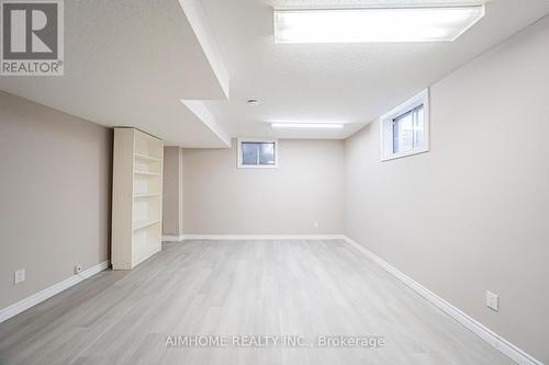 30 Ritter Crescent E, Markham, ON - Indoor