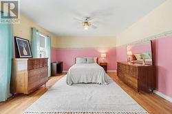 4 Otterdale Cres. Smiths Falls - 