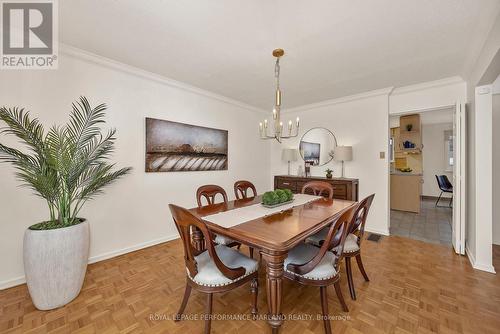 31 Aylen Avenue, Ottawa, ON - Indoor Photo Showing Dining Room