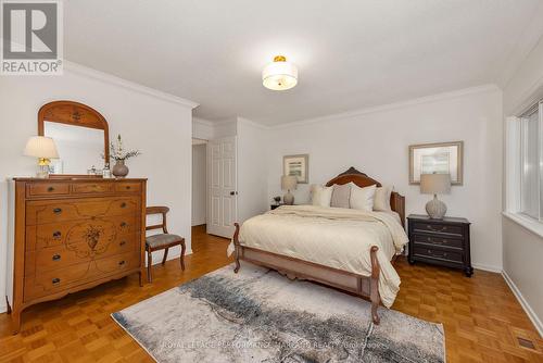 31 Aylen Avenue, Ottawa, ON - Indoor Photo Showing Bedroom