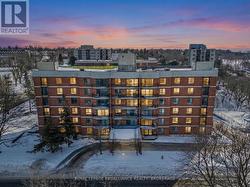 204 - 14 GREENVIEW DRIVE  Kingston (Central City West), ON K7M 7T5