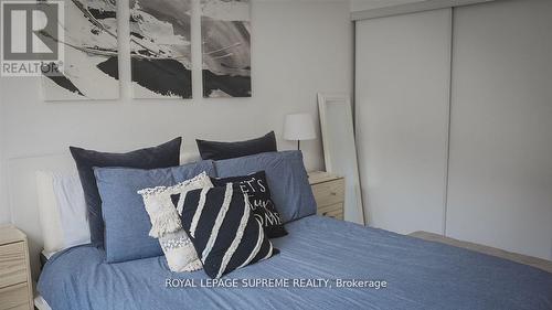 414 - 100 Eagle Rock Way, Vaughan, ON - 