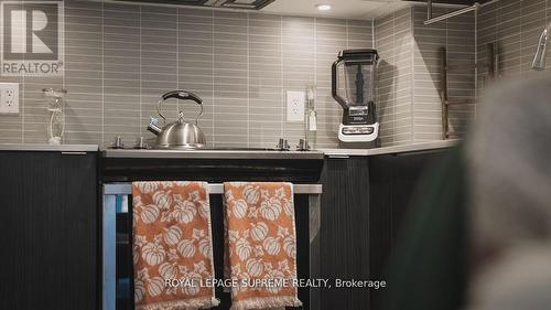 414 - 100 Eagle Rock Way, Vaughan, ON - Indoor