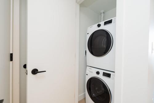 Laundry room - 4105-1245 Rue De Bleury, Montréal (Ville-Marie), QC - Indoor Photo Showing Laundry Room