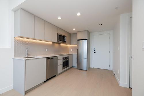 Kitchen - 4105-1245 Rue De Bleury, Montréal (Ville-Marie), QC - Indoor Photo Showing Kitchen