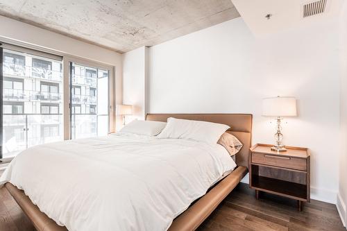 Chambre à coucher principale - 1861-101 Rue Peel, Montréal (Le Sud-Ouest), QC - Indoor Photo Showing Bedroom