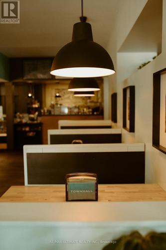 581 Concession Street, Hamilton, ON 