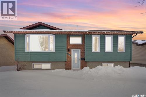 1245 Runciman Crescent N, Regina, SK - Outdoor