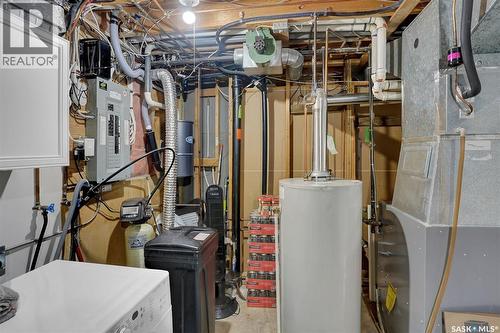 1245 Runciman Crescent N, Regina, SK - Indoor Photo Showing Basement
