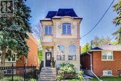 405 BEDFORD PARK AVENUE  Toronto, ON M5M 1J9