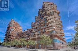 1122 - 155 MERCHANTS' WHARF Toronto, ON M5A 0Y4