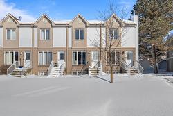 90 Rue du Golf  Lavaltrie, QC J5T 2Y2