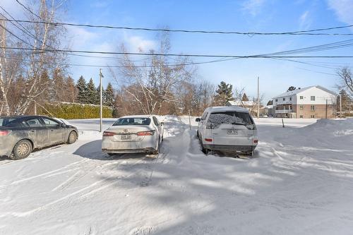 Parking - 90 Rue Du Golf, Lavaltrie, QC 