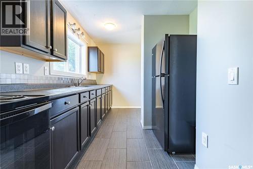 110 Main Street, Dalmeny, SK - Indoor