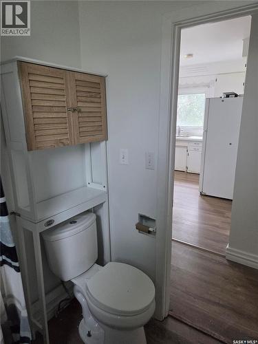 110 Main Street, Dalmeny, SK - Indoor Photo Showing Bathroom