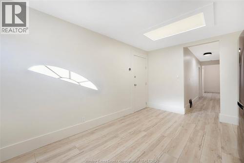 785 Hall #Main, Windsor, ON - Indoor Photo Showing Other Room