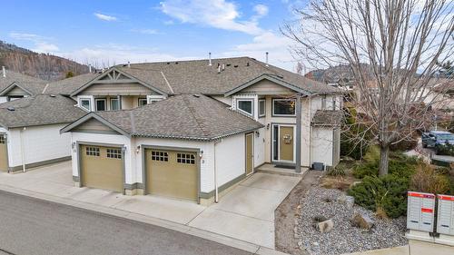 9-225 Glen Park Drive  Kelowna, BC V1V 2X5