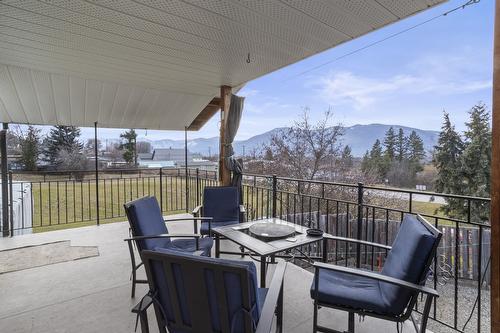 231 9Th Avenue, Creston, BC - Outdoor With Deck Patio Veranda With Exterior
