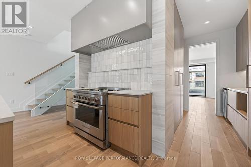306 Selby Avenue, Ottawa, ON - Indoor Photo Showing Kitchen