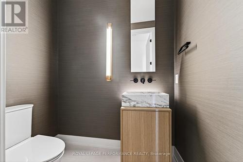 306 Selby Avenue, Ottawa, ON - Indoor Photo Showing Bathroom