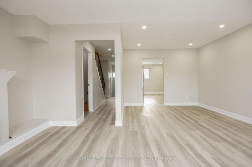 14-1945 Denmar Road, Pickering, ON - Indoor Photo Showing Other Room