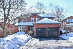 208 Kensington Place  Orangeville, ON L9W 4G5