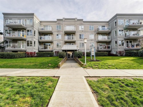 403-2647 Graham St  Victoria, BC V8T 3Y8
