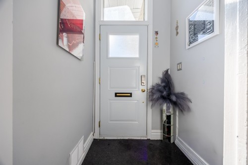 Interior - 5741 Av. Blossom, Côte-Saint-Luc, QC - Indoor Photo Showing Other Room