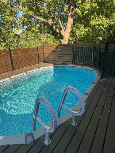 Pool - 5741 Av. Blossom, Côte-Saint-Luc, QC - Outdoor With In Ground Pool With Deck Patio Veranda